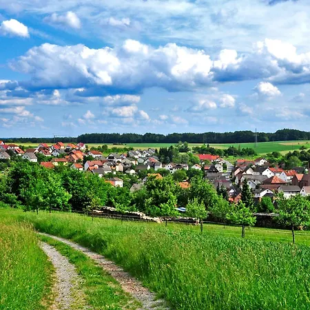 بيت ضيافة Stern Rauenberg (Baden-Wurttemberg)